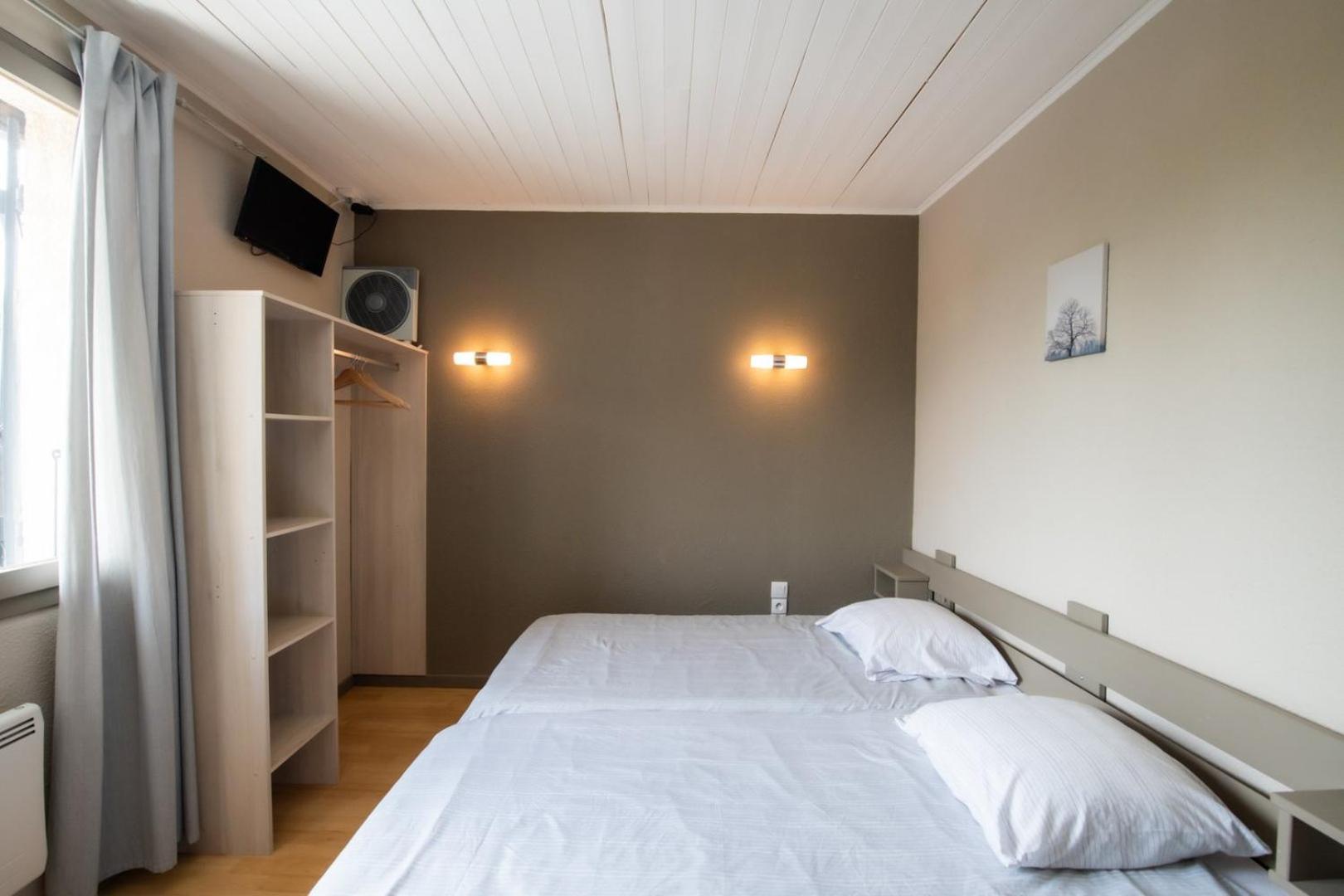 Chez Jostel - Chambre 1 Genay  Exteriör bild